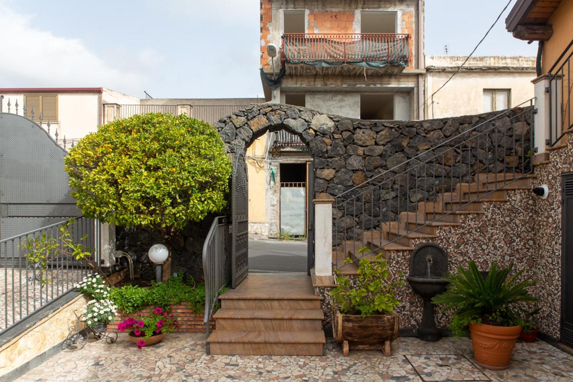 B&B Villa Liliya Fiumefreddo di Sicilia Eksteriør bilde