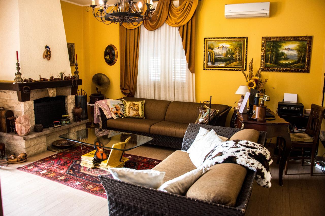 B&B Villa Liliya Fiumefreddo di Sicilia Eksteriør bilde